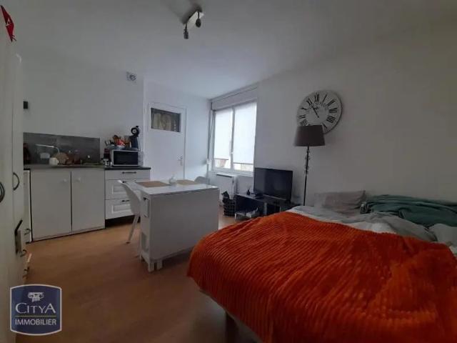 Appartement à louer 1 pièce 14.12m²