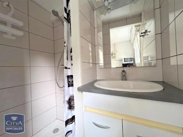 Appartement à louer 1 pièce 14.58m²
