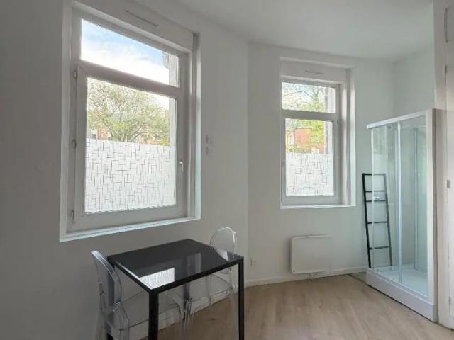 Appartement à louer 1 pièce 14.85m²