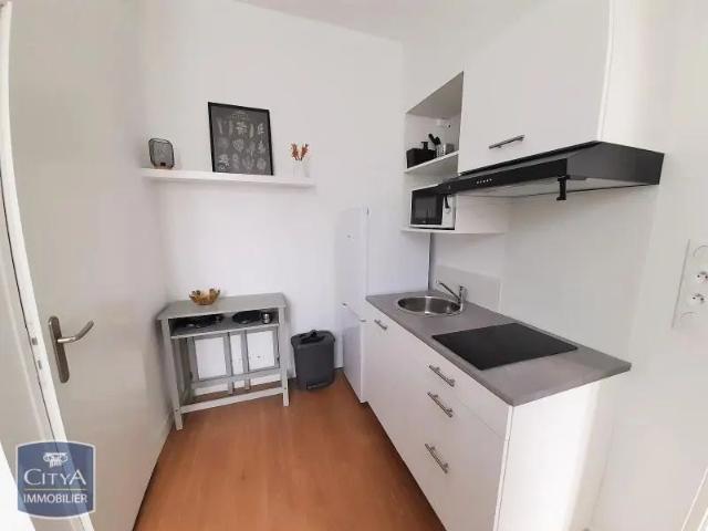 Appartement à louer 1 pièce 15.61m²