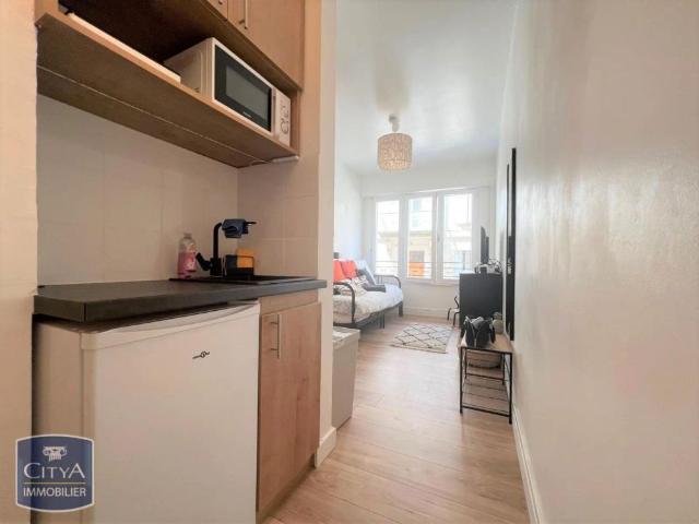 Appartement à louer 1 pièce 15.65m²