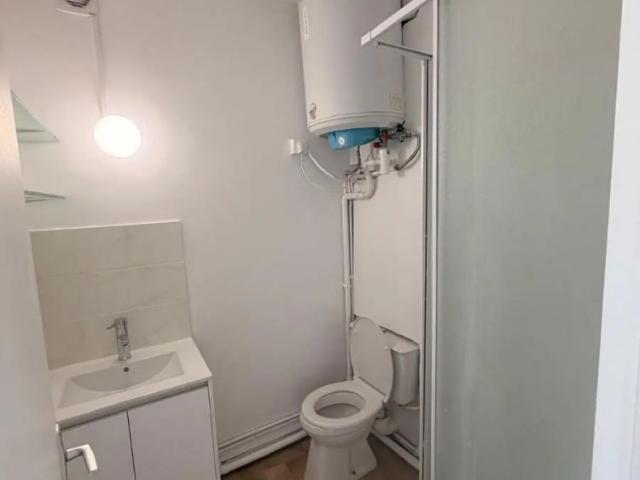 Appartement à louer 1 pièce 15.71m²