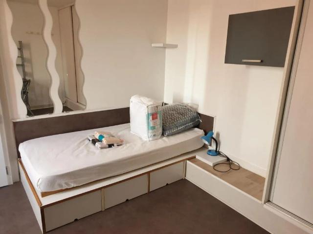 Appartement à louer 1 pièce 15.72m²