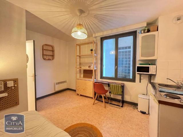 Appartement à louer 1 pièce 16.61m²