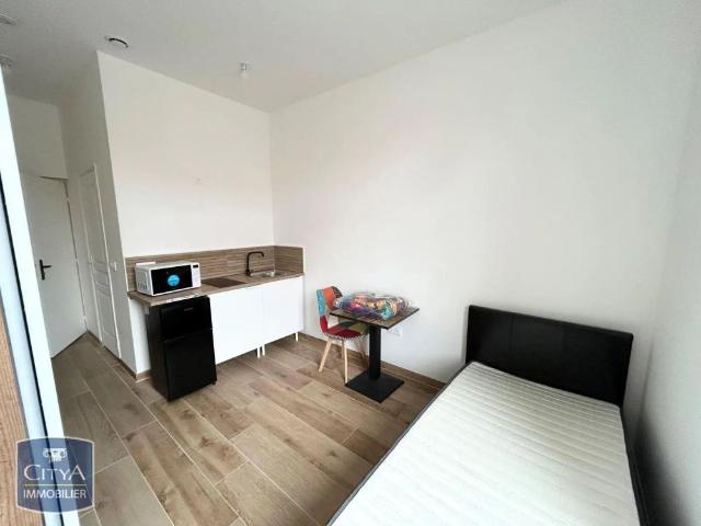 Appartement à louer 1 pièce 16.65m²