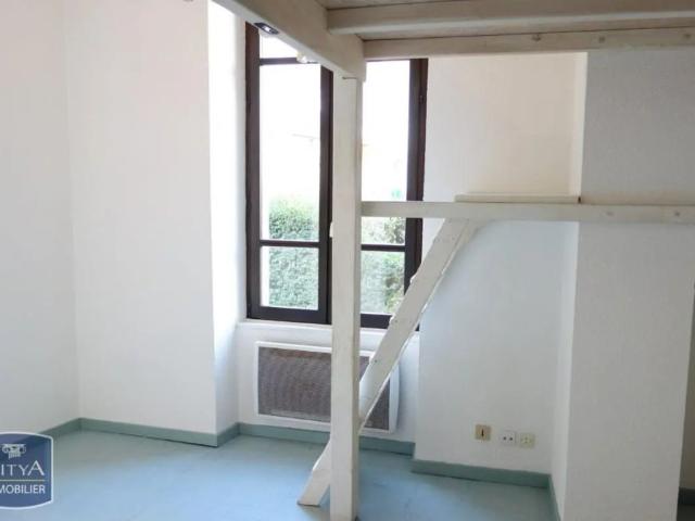 Appartement à louer 1 pièce 16.74m²