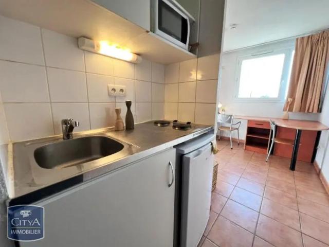 Appartement à louer 1 pièce 17.12m²
