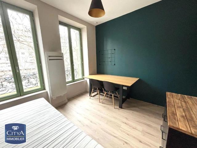Appartement à louer 1 pièce 17.2m²