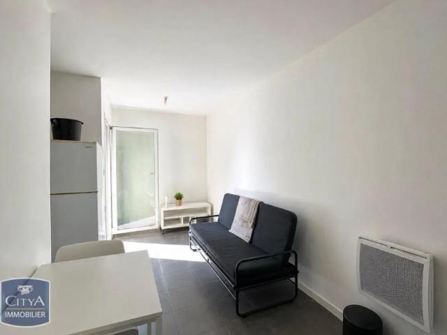 Appartement à louer 1 pièce 17.86m²