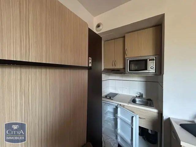 Appartement à louer 1 pièce 18.01m²