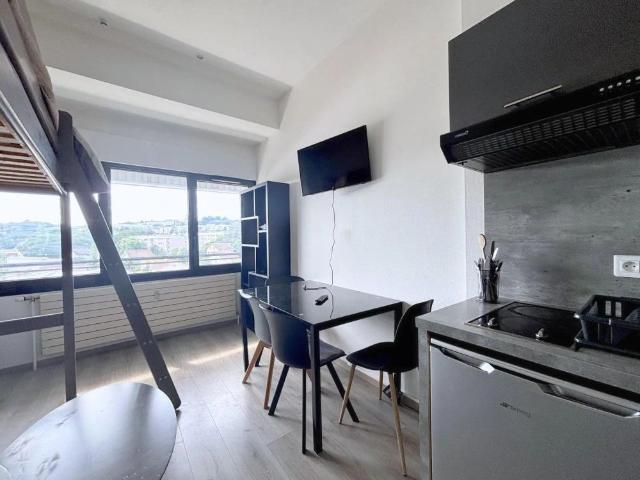 Appartement à louer 1 pièce 18.47m²