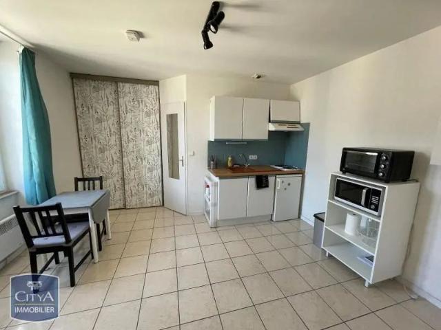 Appartement à louer 1 pièce 18.4m²