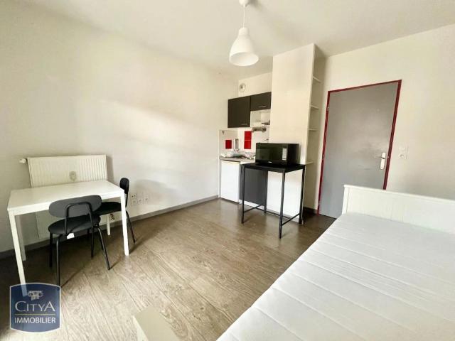 Appartement à louer 1 pièce 18.96m²