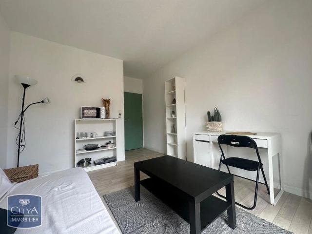 Appartement à louer 1 pièce 19.5m²