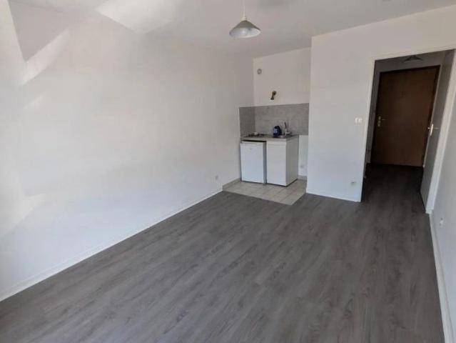 Appartement à louer 1 pièce 20.89m²