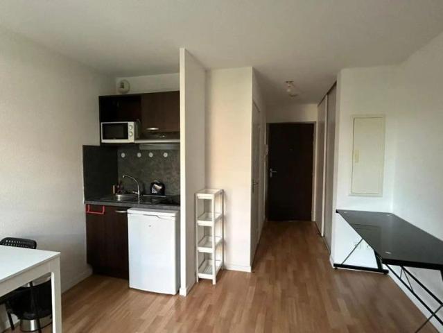 Appartement à louer 1 pièce 20m²