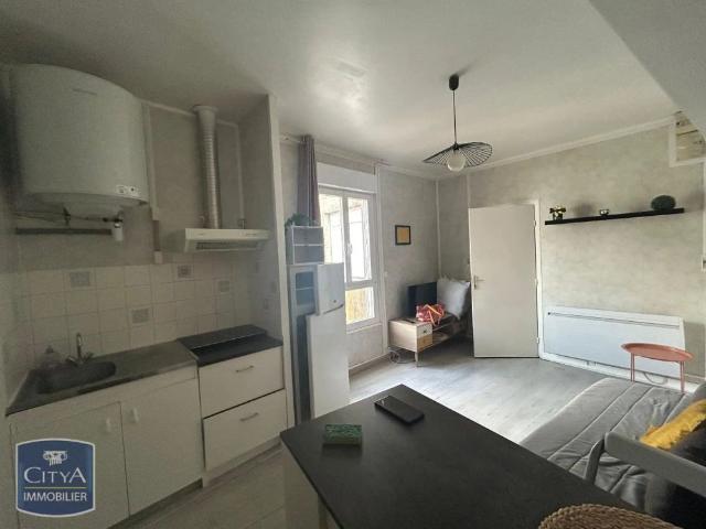 Appartement à louer 1 pièce 21.65m²