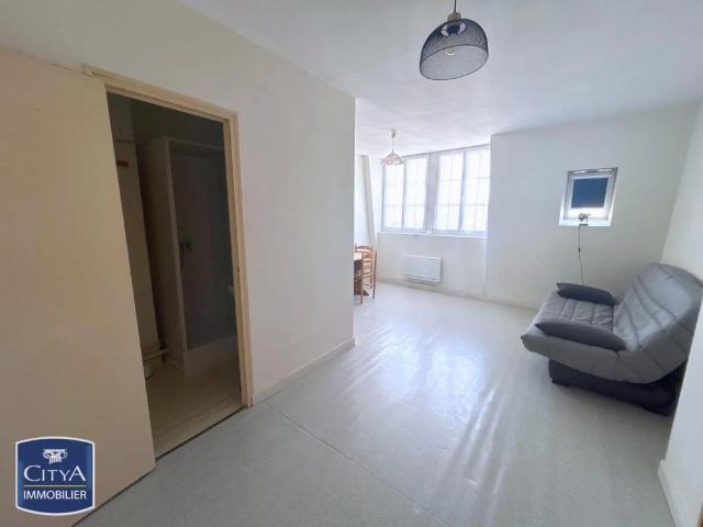 Appartement à louer 1 pièce 21.65m²