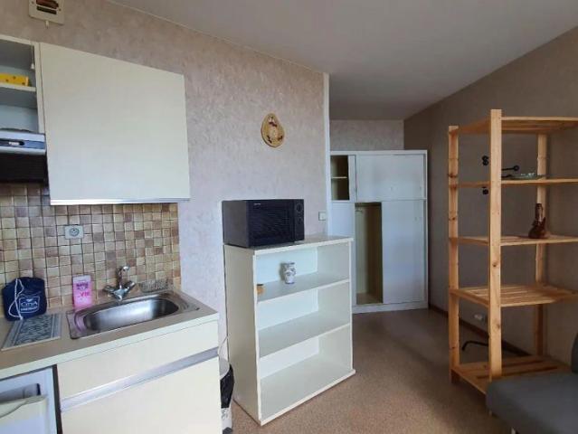 Appartement à louer 1 pièce 21.68m²