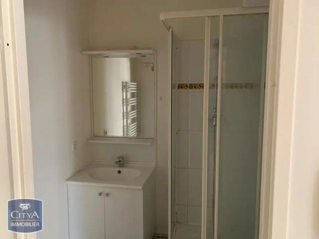Appartement à louer 1 pièce 21.79m²