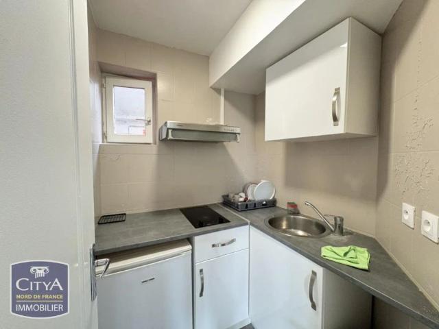 Appartement à louer 1 pièce 21.81m²