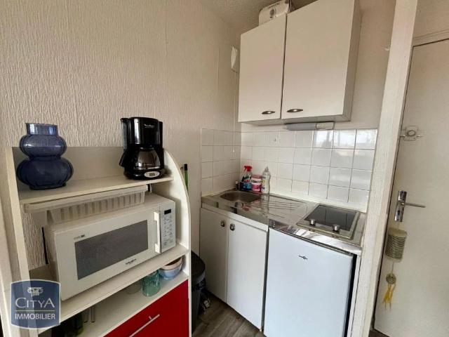 Appartement à louer 1 pièce 22.06m²