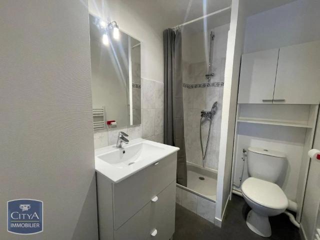 Appartement à louer 1 pièce 22.25m²