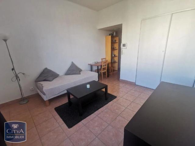 Appartement à louer 1 pièce 22.7m²