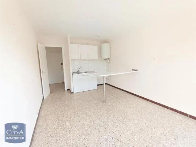 Appartement à louer 1 pièce 22.7m²