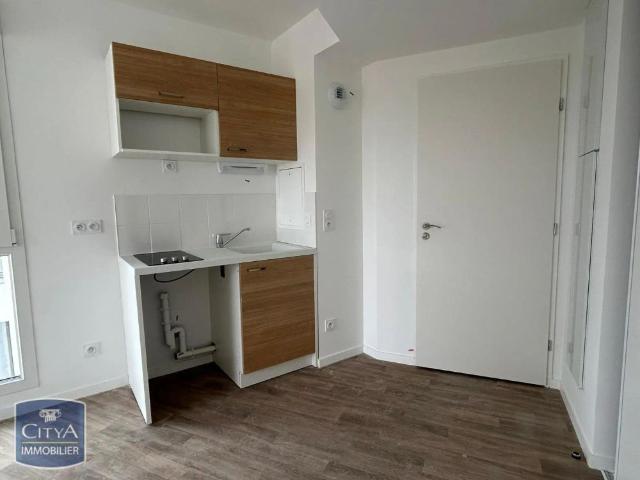 Appartement à louer 1 pièce 22.69m²