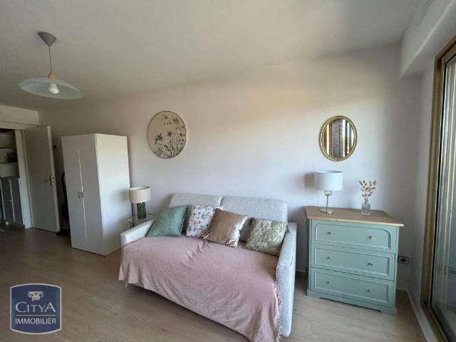 Appartement à louer 1 pièce 22.72m²