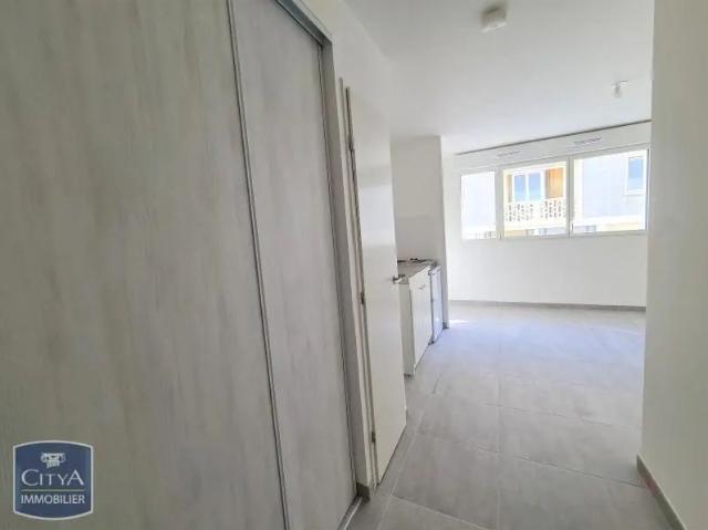 Appartement à louer 1 pièce 22.79m²