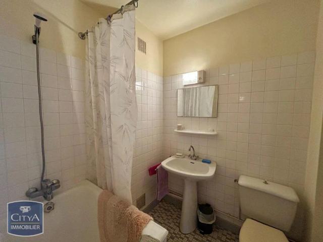 Appartement à louer 1 pièce 22.81m²