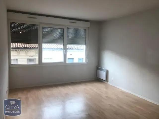 Appartement à louer 1 pièce 22.83m²