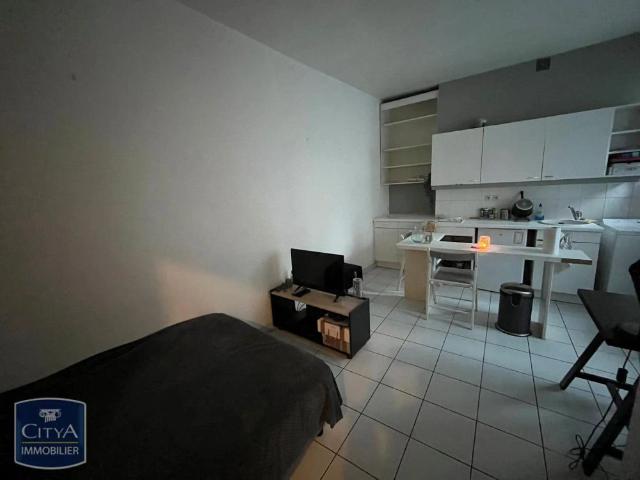 Appartement à louer 1 pièce 23.28m²