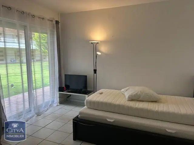 Appartement à louer 1 pièce 23.44m²