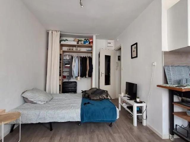 Appartement à louer 1 pièce 23.51m²