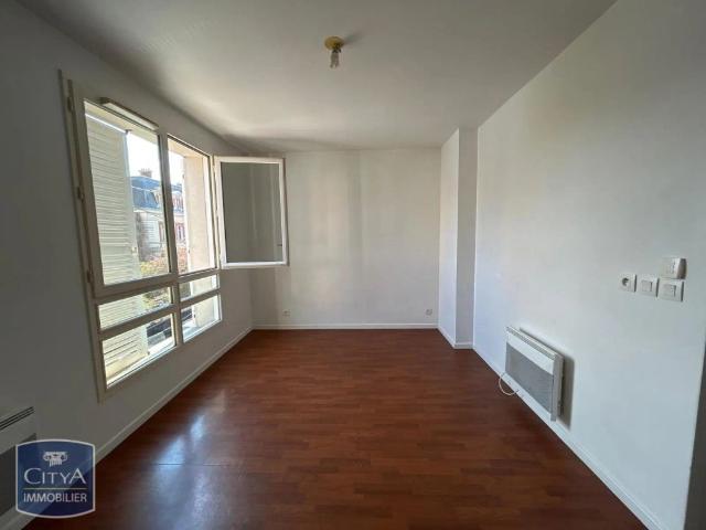 Appartement à louer 1 pièce 23.65m²
