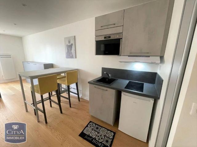 Appartement à louer 1 pièce 23.67m²
