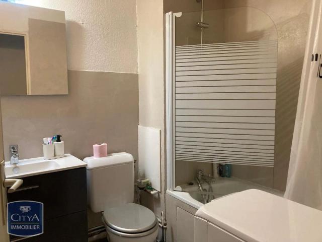 Appartement à louer 1 pièce 23.68m²