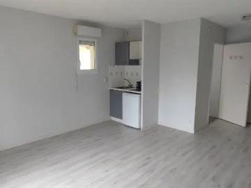 Appartement à louer 1 pièce 23.69m²