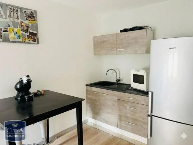 Appartement à louer 1 pièce 23.9m²