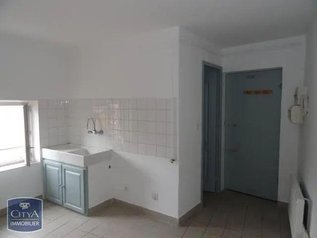 Appartement à louer 1 pièce 24.31m²