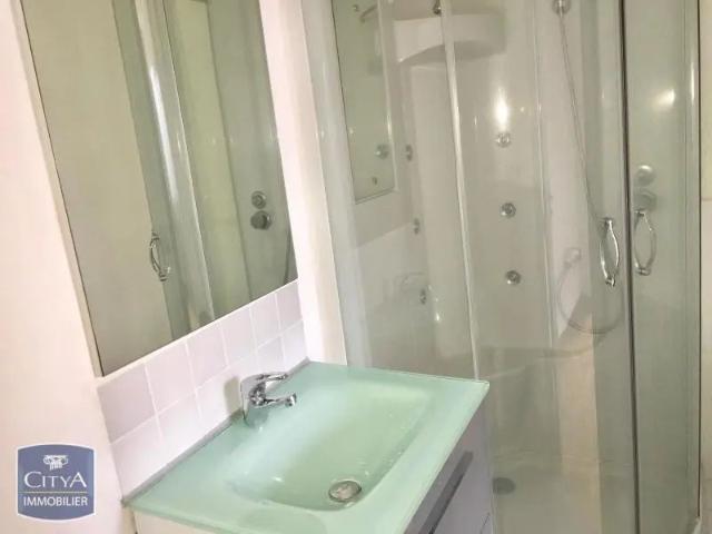 Appartement à louer 1 pièce 24.39m²