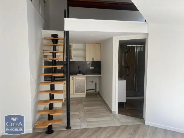 Appartement à louer 1 pièce 24.65m²