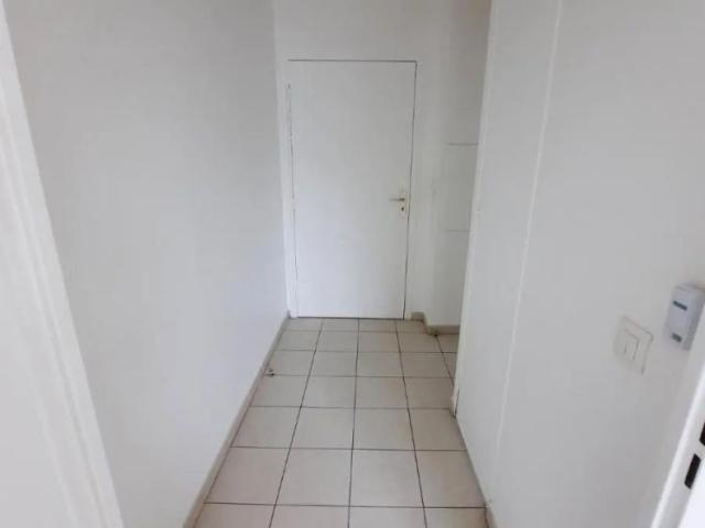 Appartement à louer 1 pièce 25.21m²