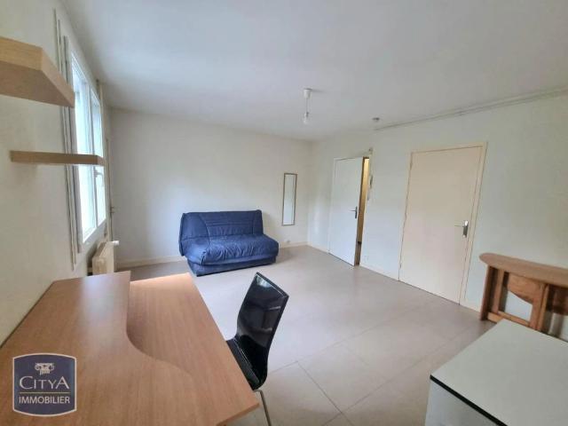 Appartement à louer 1 pièce 25.26m²