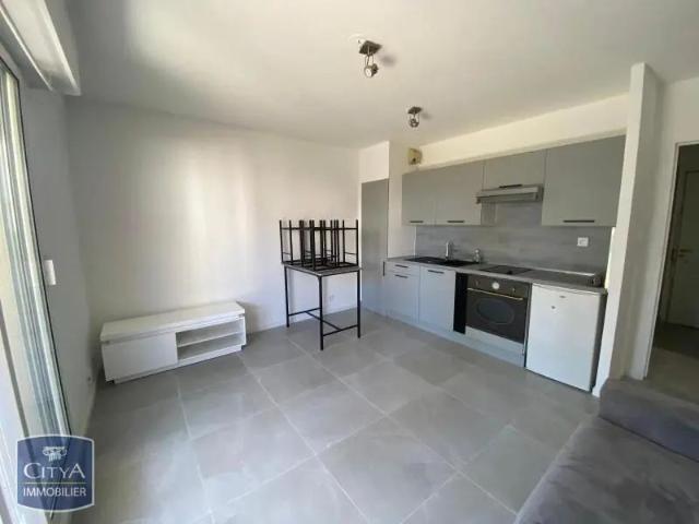 Appartement à louer 1 pièce 25.38m²
