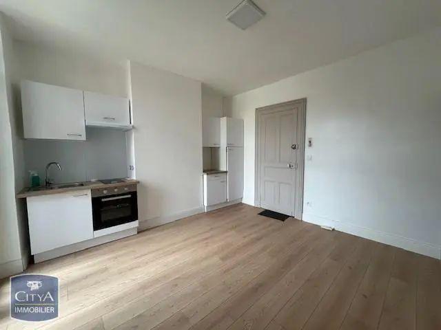 Appartement à louer 1 pièce 25.68m²