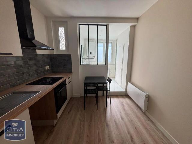 Appartement à louer 1 pièce 25.6m²